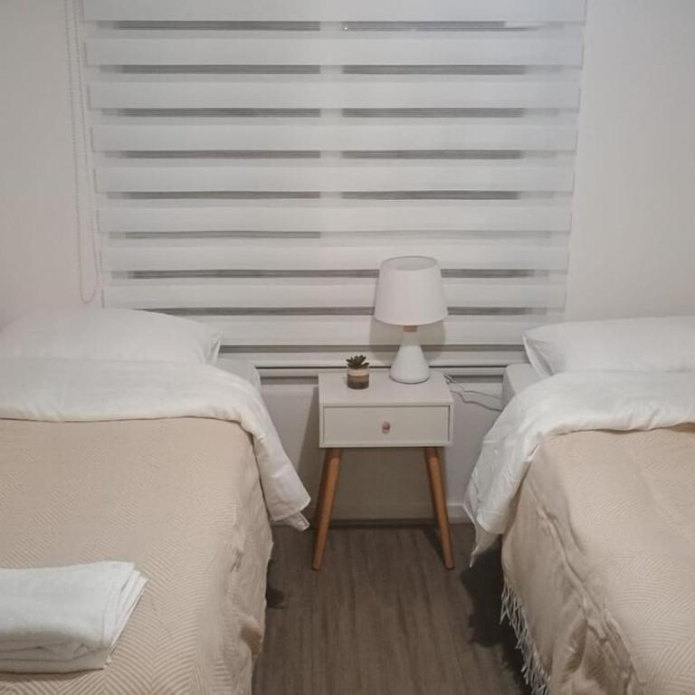 Departamento con vista al faro a pasos de la playa - Two-Bedroom Apartment - 5