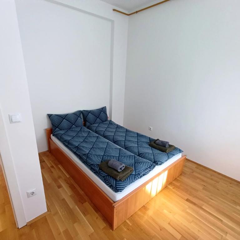 LuxApart Mejtas City Centar free garage - Apartman sa 2 Spavaće Sobe - 12