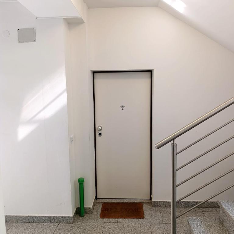 LuxApart Mejtas City Centar free garage - Apartman sa 2 Spavaće Sobe - 20