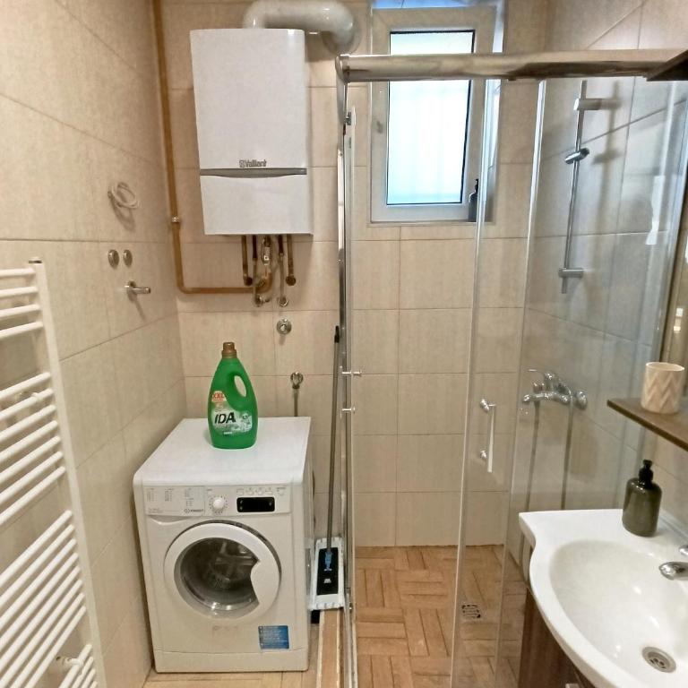 LuxApart Mejtas City Centar free garage - Apartman sa 2 Spavaće Sobe - 16