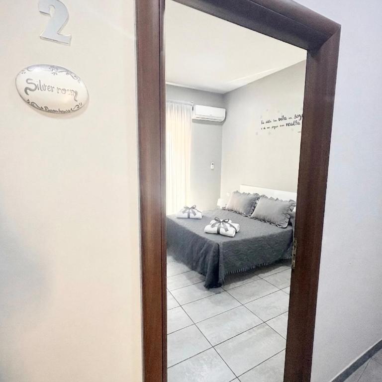 B&B Rianna House - Camera Matrimoniale con Bagno Privato - 8