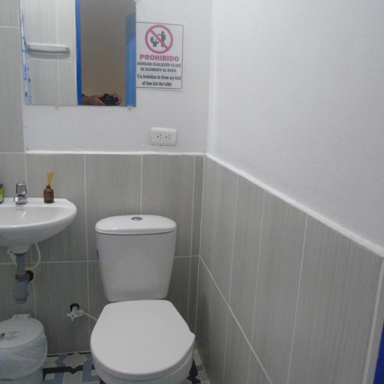 Vista Farallones Hostel - Deluxe Double Room - 3