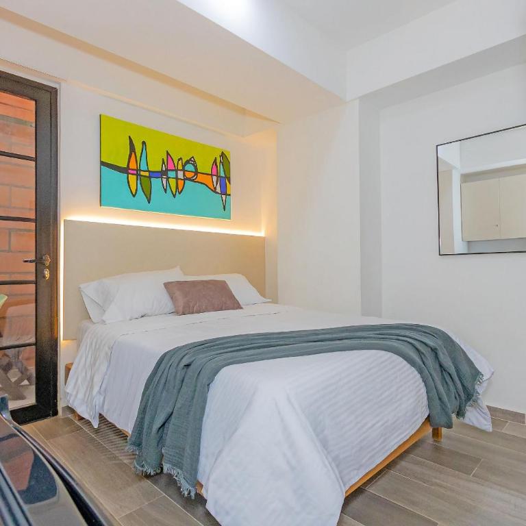 Bit Building - One-Bedroom Apartment with Terrace - 12