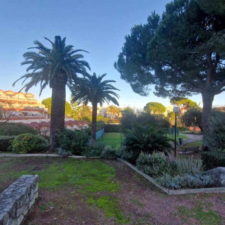 La Perle d'Antibes - 2 pièces, vue mer & piscine - Apartment mit 2 Schlafzimmern - 7