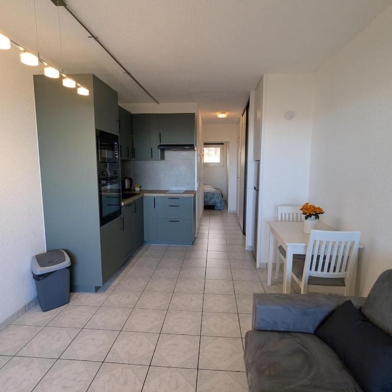 La Perle d'Antibes - 2 pièces, vue mer & piscine - Apartment mit 2 Schlafzimmern - 8