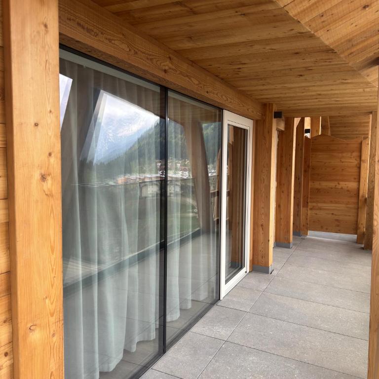 Hotel Rosengarten - Suite con Vista Montagna - 5