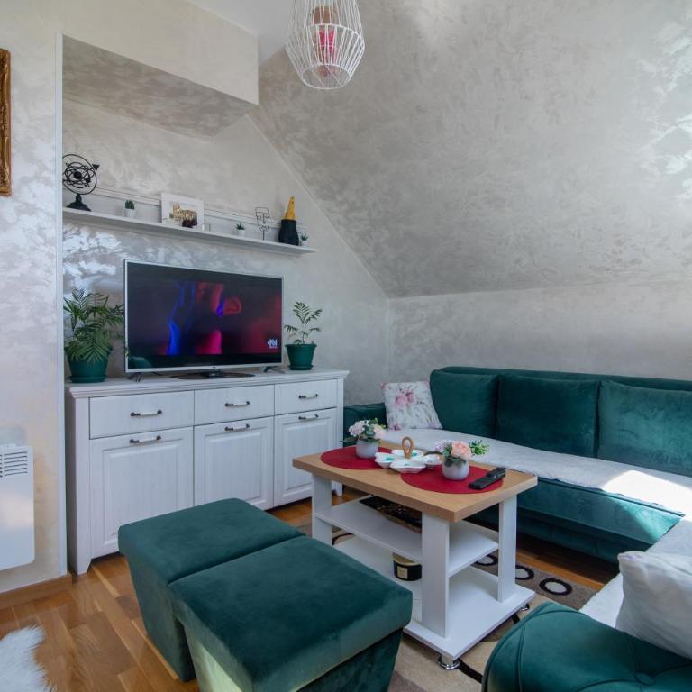 Apartman Sofija - Two-Bedroom Apartment - 1