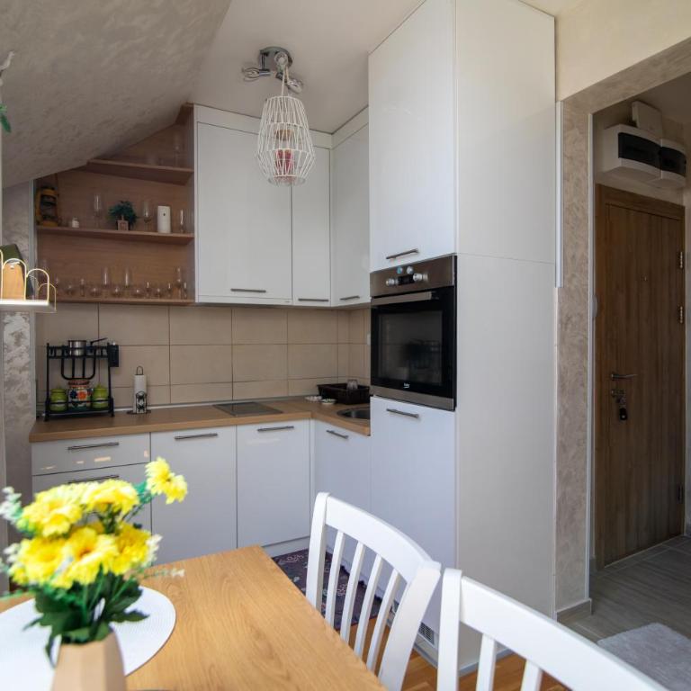 Apartman Sofija - Two-Bedroom Apartment - 4