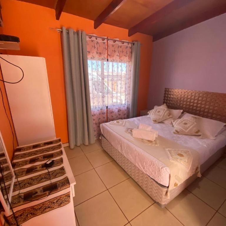 Hostal Nueva Luna - Double Room with Private Bathroom - 1