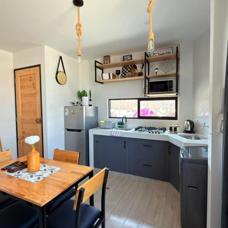 Dptos 2do piso - 7 min del centro - 2 Hab - 3 camas - wifi - lavadora - Apartamento de 2 dormitorios - 1