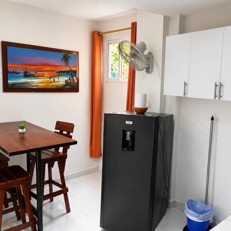 Estudio 2 Cerca A PLAYA Y CENTRO HISTORICO - Apartamento de 1 dormitorio - 2