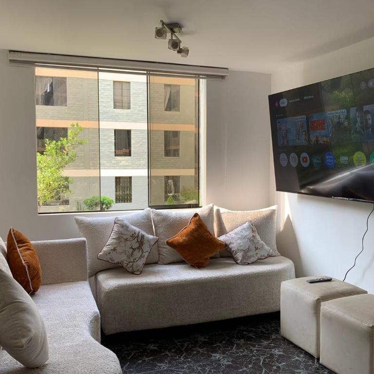 Departamento de 3 dormitorios en Surco - Apartamento de 3 dormitorios - 1