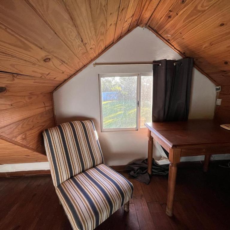 Casa quinta con enorme parque, parrilla, hogar, piscina a 1 hora de CABA - Casa de 2 dormitorios - 25