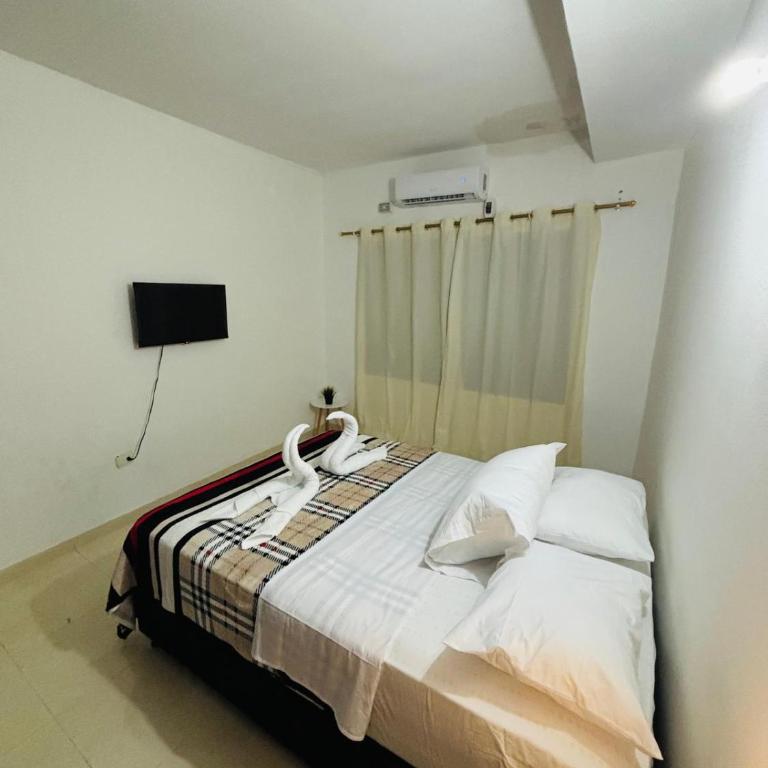 Hotel Montserrat - Family Double Room - 2