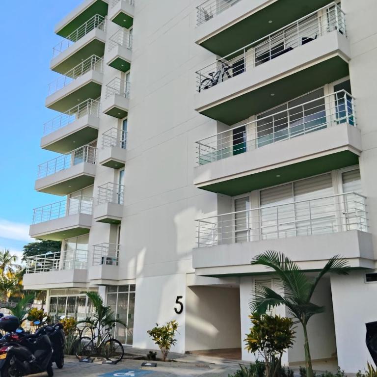 Apartamento Melgar piscinas,vistas y club house - Apartamento de 1 dormitorio - 28