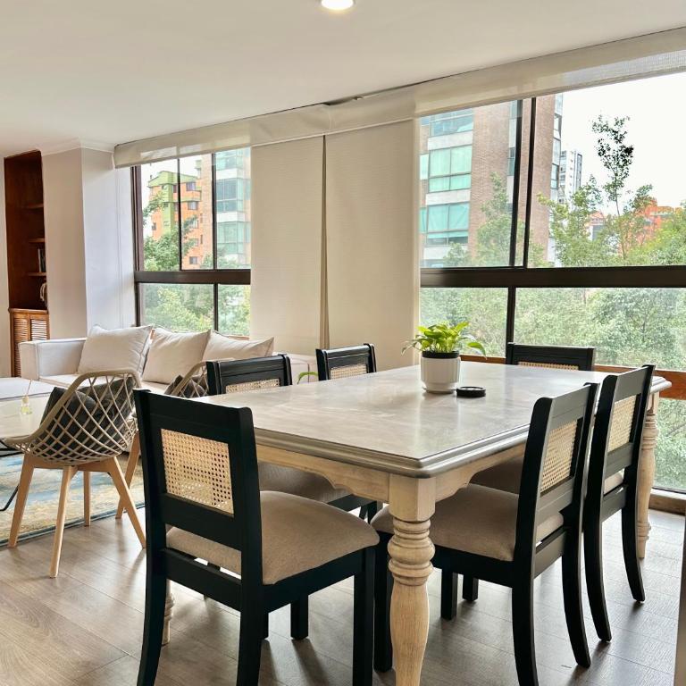 Apartamento amplio poblado Medellín - Apartamento de 3 dormitorios - 18