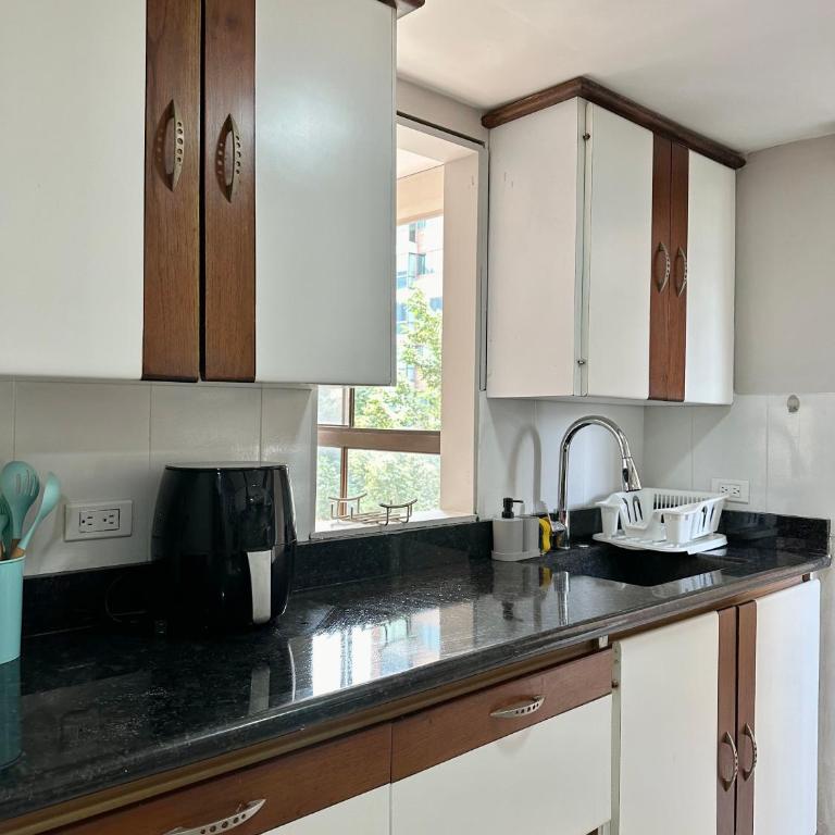 Apartamento amplio poblado Medellín - Apartamento de 3 dormitorios - 23