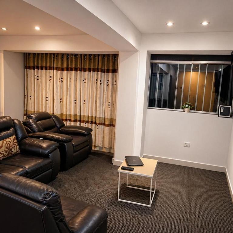 Cozy Modern Apartment Heart of the Peruvian Switzerland - Moderno Departamento en el Corazón de la Suiza Peruana - Apartamento de 3 dormitorios - 2