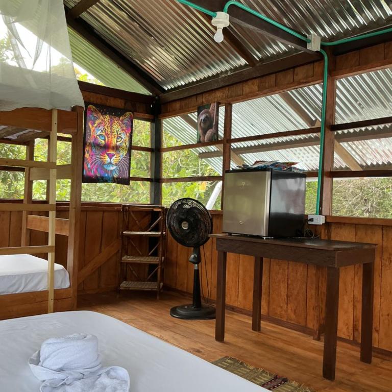 Cabañas Mashcopiro Amazonas - Triple Room with Private External Bathroom - 5