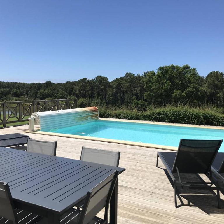 Villa avec piscine privée et wifi - 8 pers. - FR-1-878-1 - Villa - 15