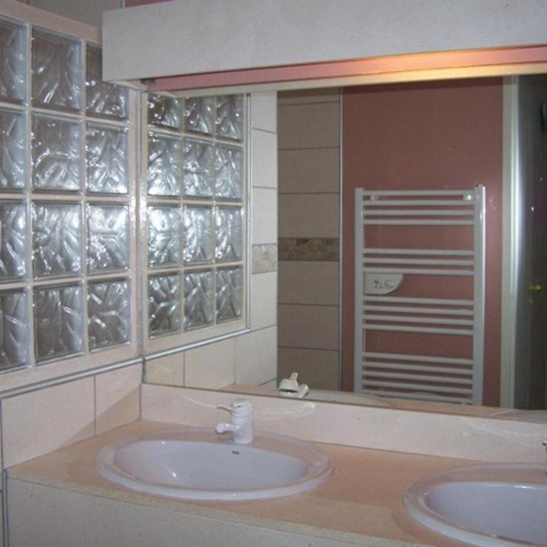 Appartement avec parking - 4 pers. - FR-1-878-18 - Appartement - 6