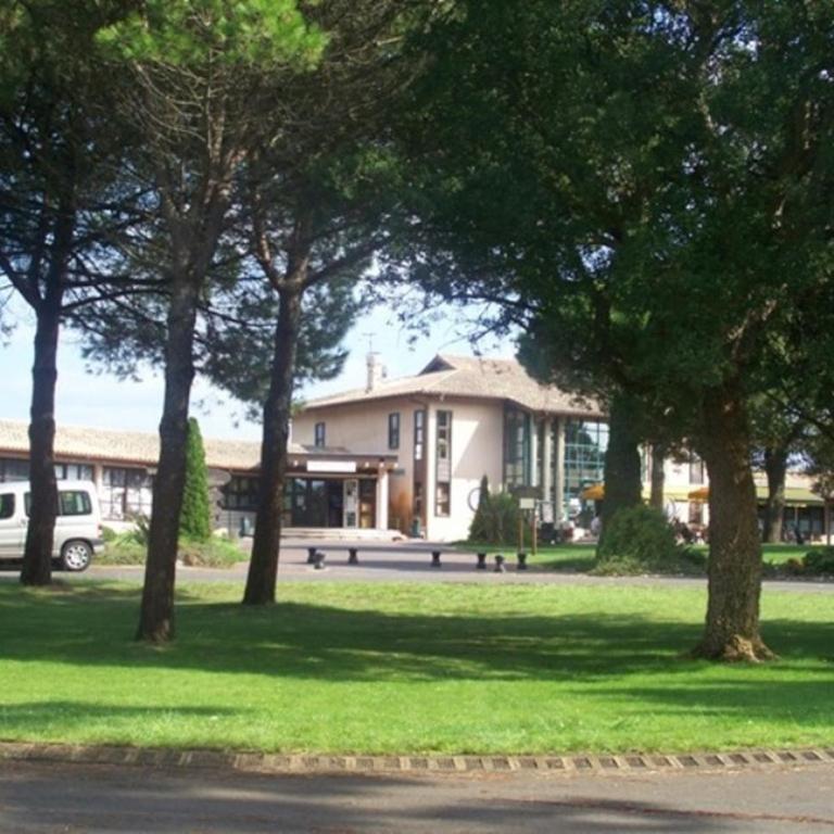 Appartement avec parking - 4 pers. - FR-1-878-18 - Appartement - 8