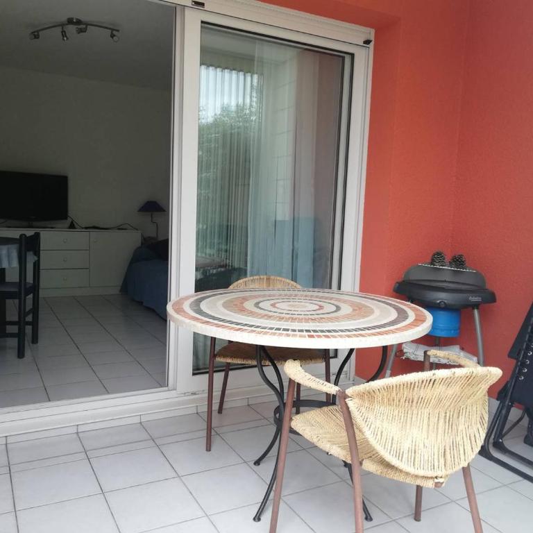 Appartement avec parking, animaux admis - 4 pers. - FR-1-878-21 - Appartement - 5