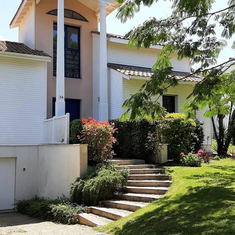 Villa confortable - 6 pers. - FR-1-878-27 - Villa - 2