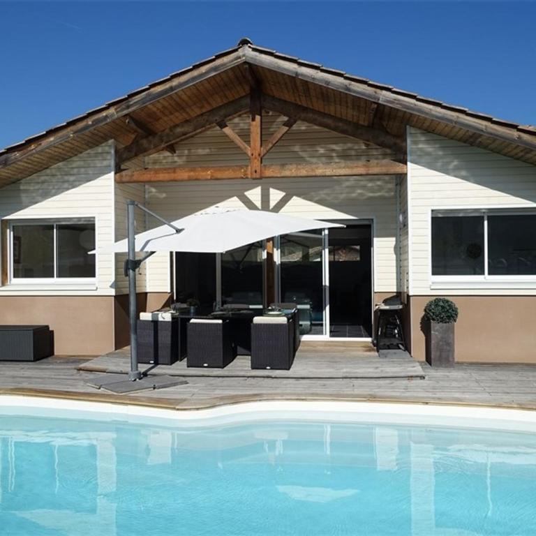 Villa avec piscine chauffée - 8 pers. - FR-1-878-35 - Villa - 1