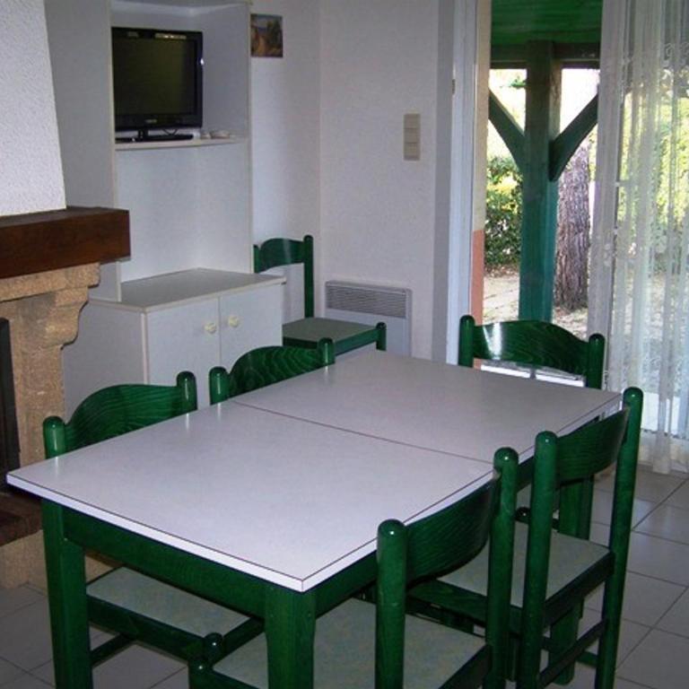Maison agréable avec Wifi - 6 pers. - FR-1-878-11 - Villa - 5