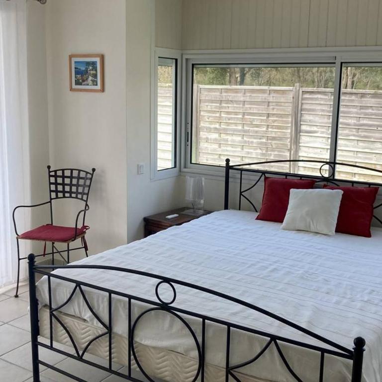 Villa familiale avec piscine chauffée - 6 pers. - FR-1-878-14 - Villa - 11