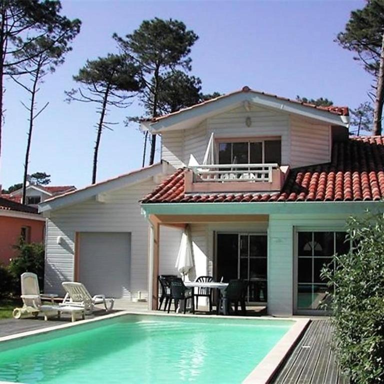 Maison avec piscine, animaux OK - 8 pers. - FR-1-878-50 - Villa - 1