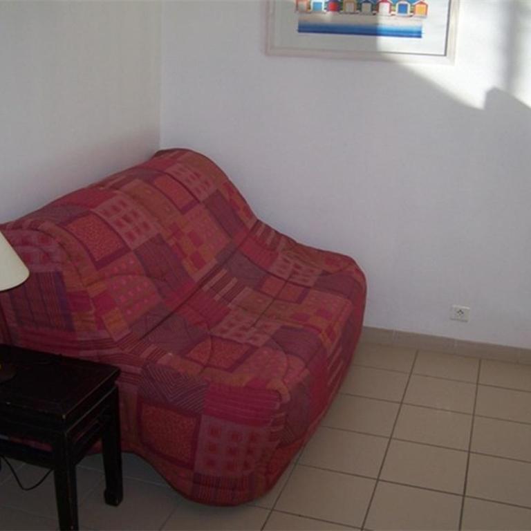 Maison avec piscine, animaux OK - 8 pers. - FR-1-878-50 - Villa - 9