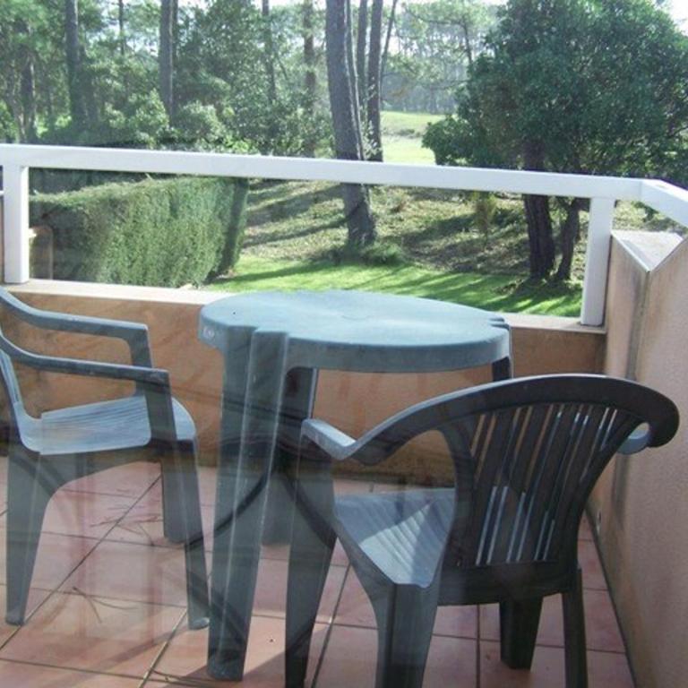 Maison avec piscine, animaux OK - 8 pers. - FR-1-878-50 - Villa - 10