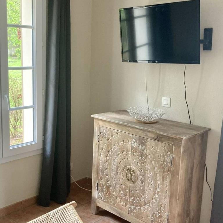 Maisonnette avec parking, animaux OK - 4/6 pers. - FR-1-878-53 - Maison de Vacances - 5