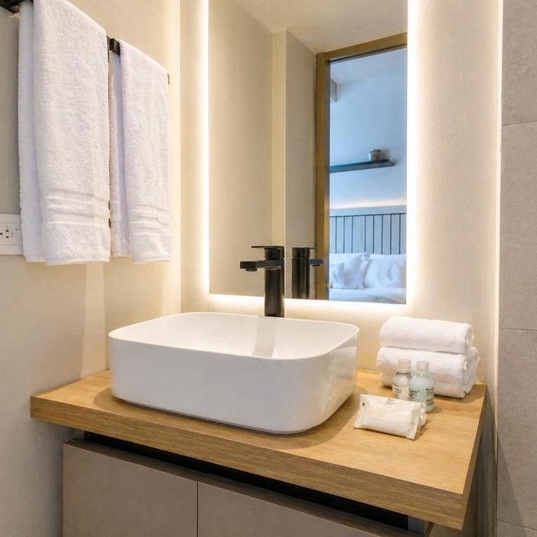 Unique mine Hotel Apartment, Pool, Gym, Parking, Co-working - Apartamento de 1 dormitorio con balcón y vistas a la montaña - 16