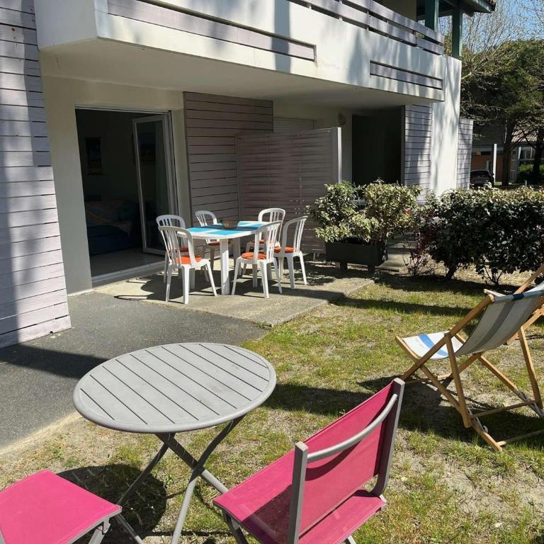 Appartement charmant, piscine incluse - 6 pers. - FR-1-878-55 - Apartment - 2