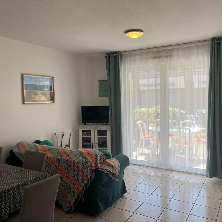 Appartement charmant, piscine incluse - 6 pers. - FR-1-878-55 - Apartment - 7