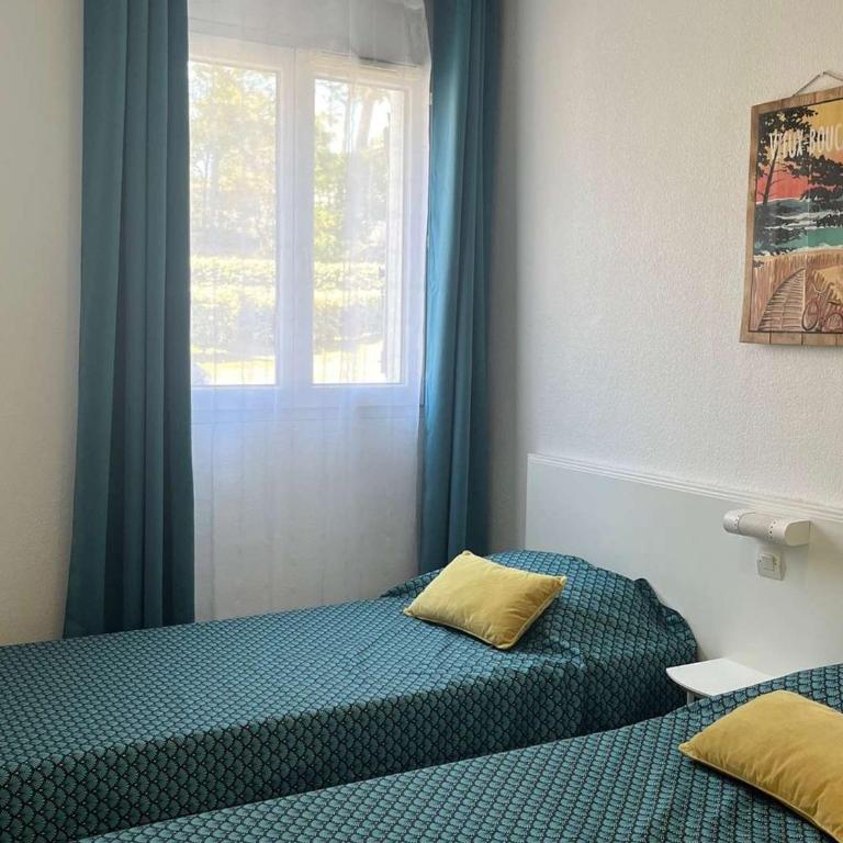 Appartement charmant, piscine incluse - 6 pers. - FR-1-878-55 - Apartment - 8