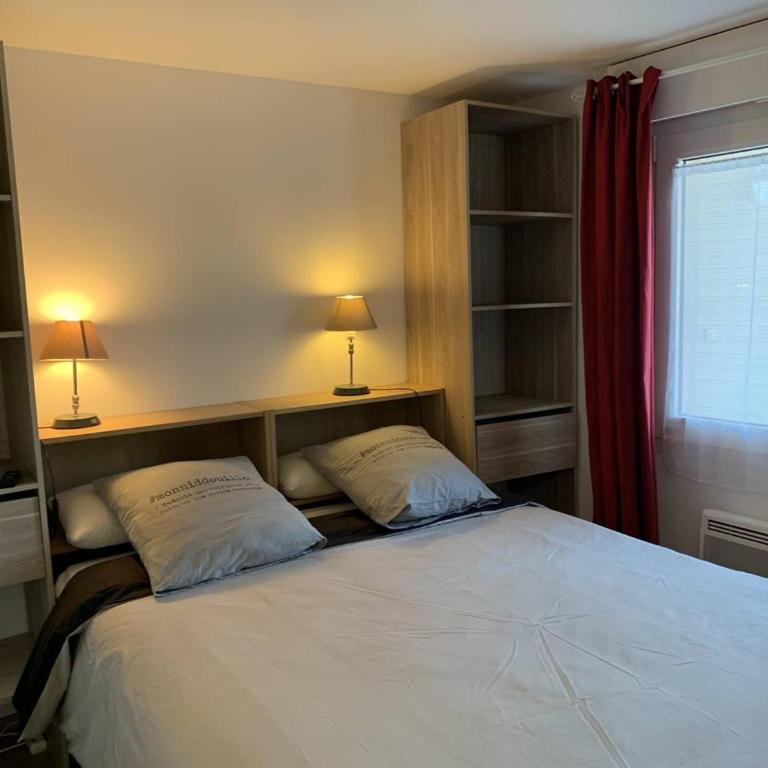 Appartement duplex, parking, animaux acceptés - 6 pers. - FR-1-878-63 - Appartement - 9