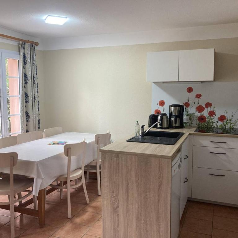 Maisonnette duplex avec parking - 6 pers. - FR-1-878-62 - Maison de Vacances - 4