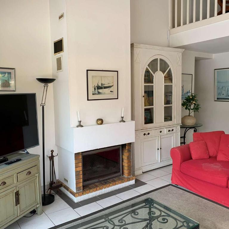 Villa avec piscine - 10 pers. - FR-1-878-61 - Villa - 6
