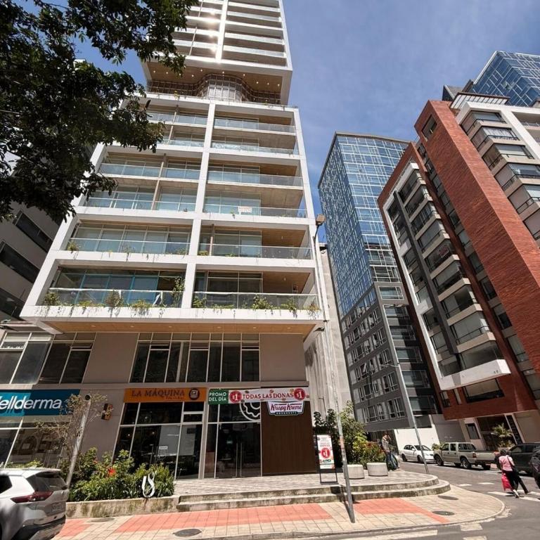 Qanvas Building Beautiful Luxury Suite La Carolina - One-Bedroom Apartment - 2