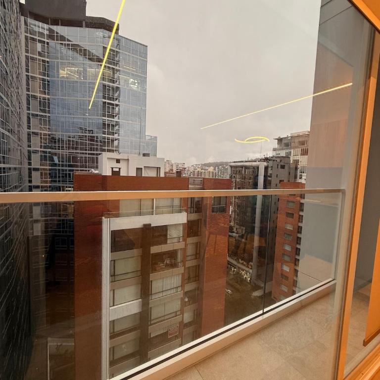 Qanvas Building Beautiful Luxury Suite La Carolina - One-Bedroom Apartment - 4