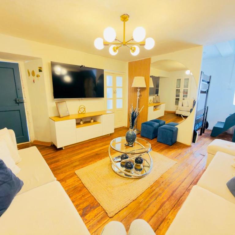 La Puesta Del Sol - Two-Bedroom Apartment - 2