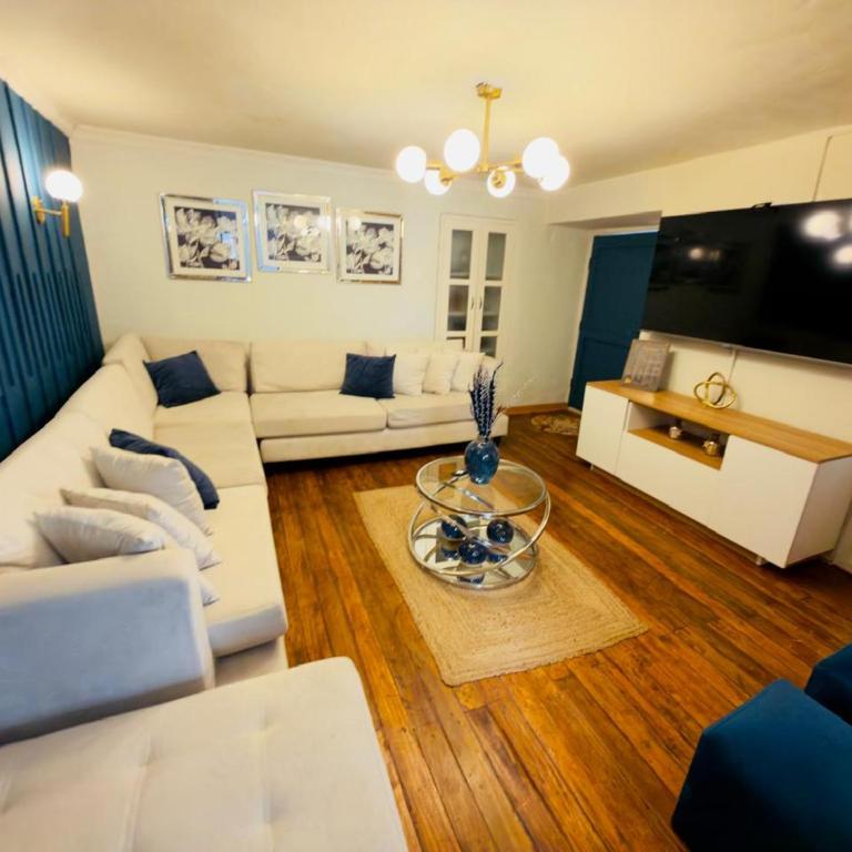 La Puesta Del Sol - Two-Bedroom Apartment - 5
