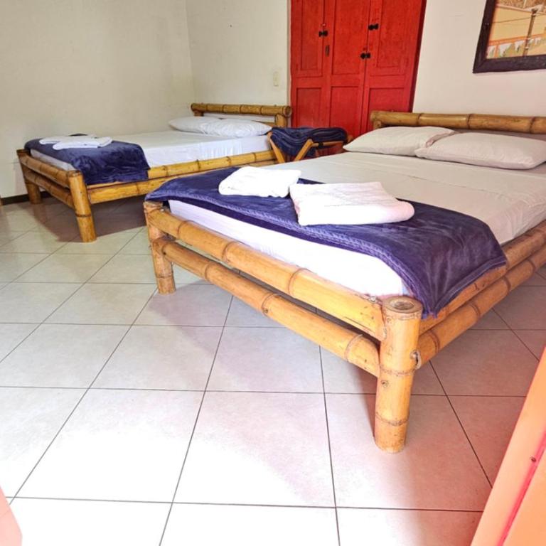 HOSTERÍA BRISAS DEL RÍO - Habitación Doble - 2 camas - 1