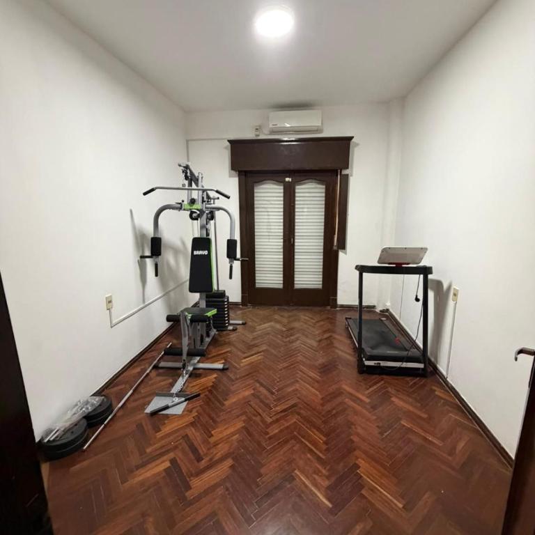 Casa pasos de Tres Cruces - Two-Bedroom Apartment - 2