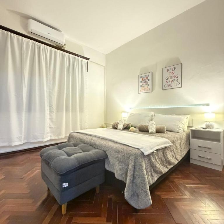 Casa pasos de Tres Cruces - Two-Bedroom Apartment - 4