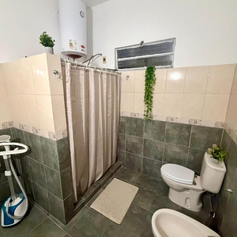 Casa pasos de Tres Cruces - Two-Bedroom Apartment - 9